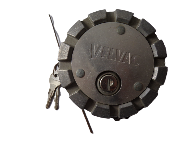 Picture of 3" Vented Locking Aluminum Fuel Cap with 8 Threads Per Inch