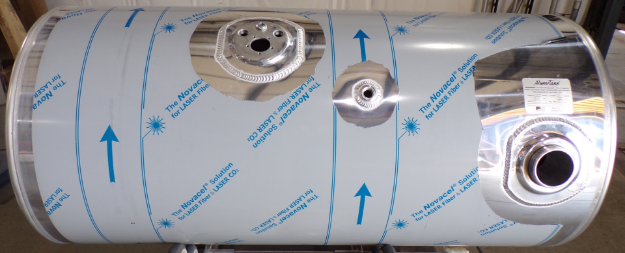 Picture of 97 Gallons 24.5"D x 47.75"L - Kenworth Style - Rear Fill Polished