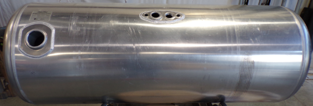 Picture of 138 Gallons 26"D x 60"L - Peterbilt Style - Rear Fill Milgrade