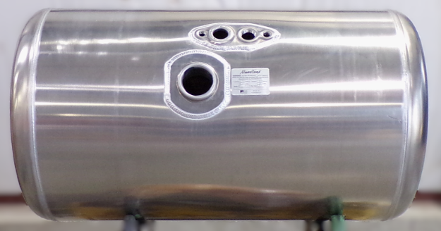 Picture of 90 Gallons 26"D x 39"L - Peterbilt Style - Center Fill Milgrade